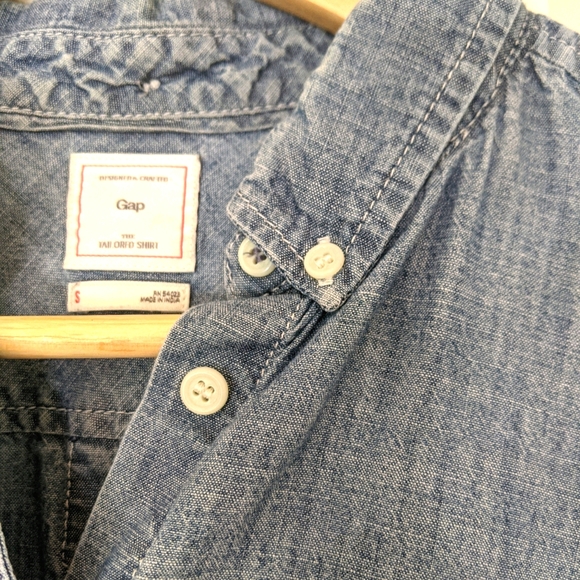 GAP denim shirt - Picture 4 of 7